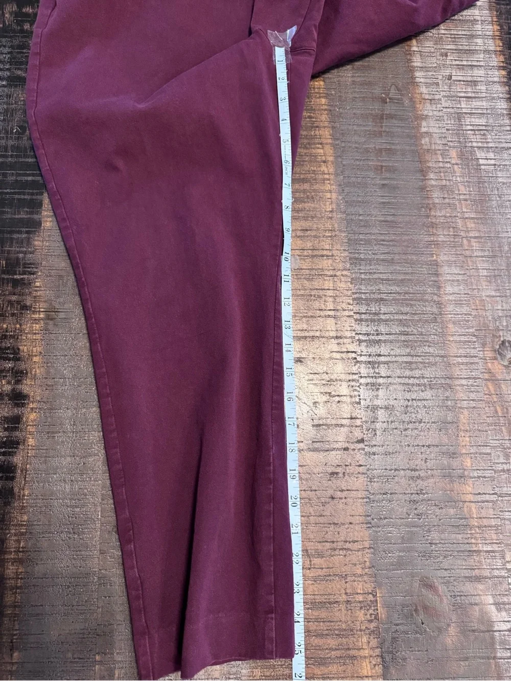 Women’s Old Navy High Rise Pixie Skinny Cropped Burgundy Pants Size 18